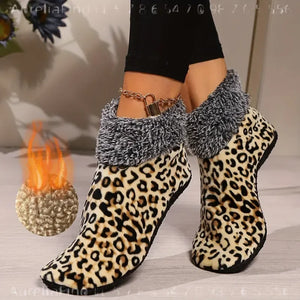 4 Pairs Women’s Winter Fuzzy Slipper Socks, Thick Warm Non-Slip Cozy Indoor House Socks for Cold Weather