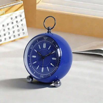 Round Silent Non-Ticking Alarm Clock, Battery Operated Retro Analog Bedside Clock for Bedroom, Desk & Nightstand